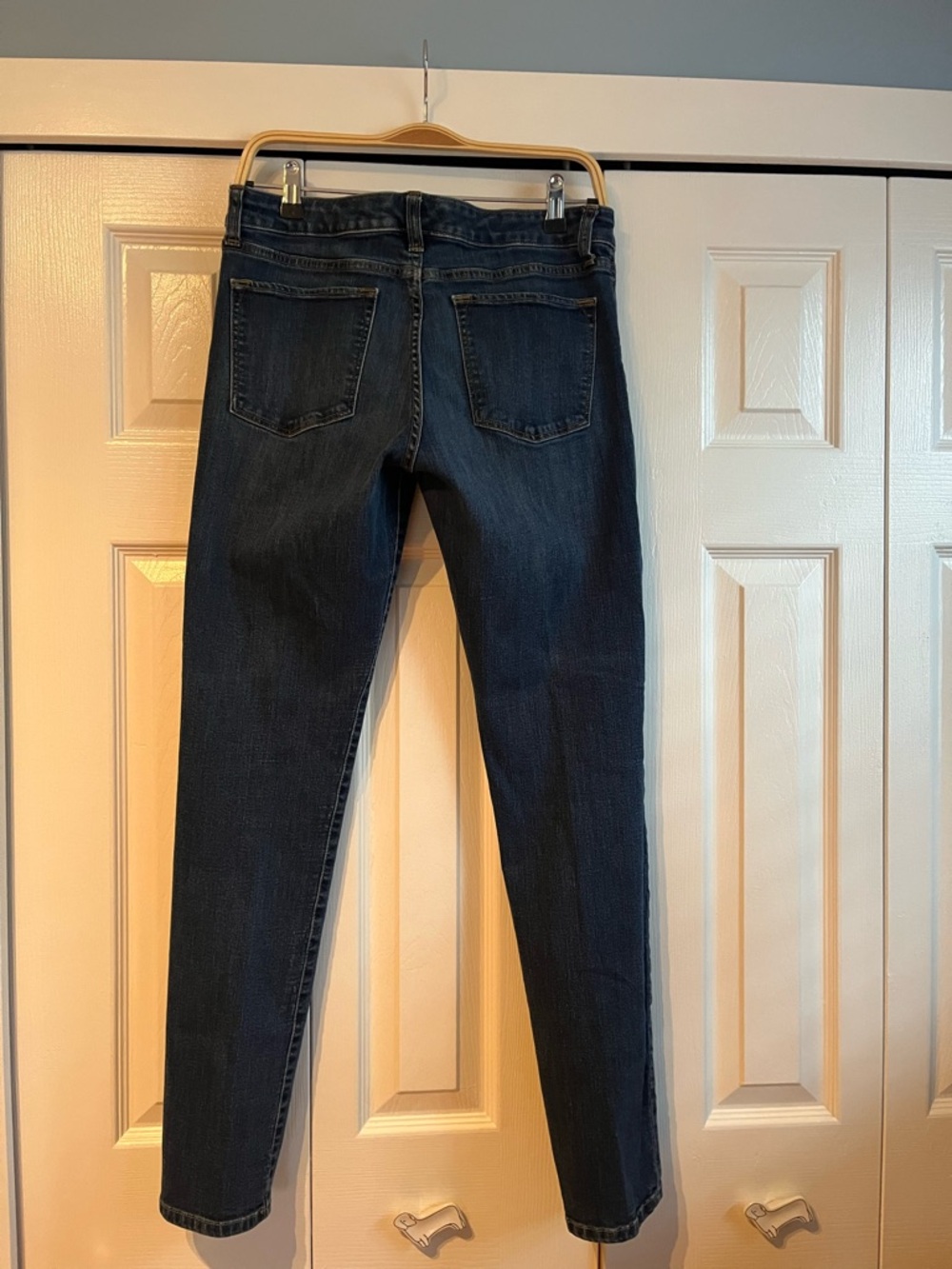 Banana Republic Women's Skinny Jeans in Dark Blue Wash